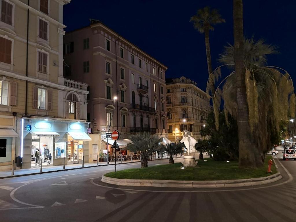 Petit Avec Classe Sanremo Exterior photo