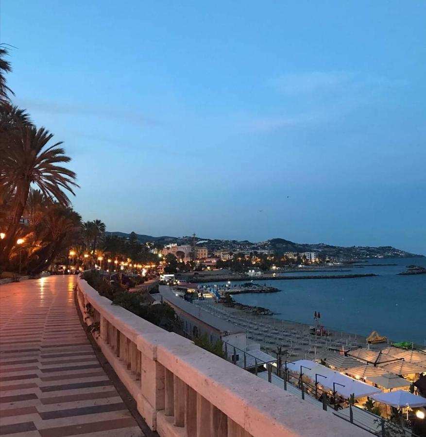 Petit Avec Classe Sanremo Exterior photo