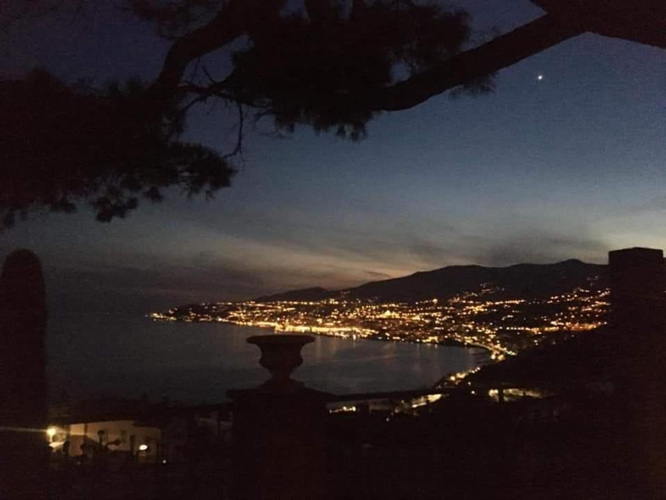 Petit Avec Classe Sanremo Exterior photo